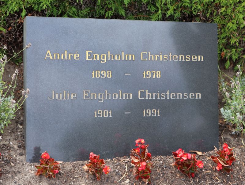 Julie Engholm Christensen.JPG